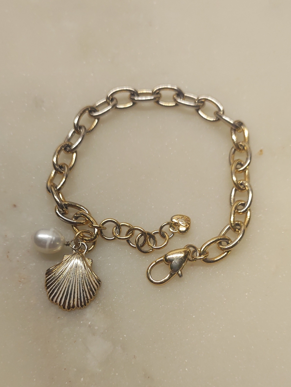 Brighton Sea Shell Link Bracelet In Light Gold